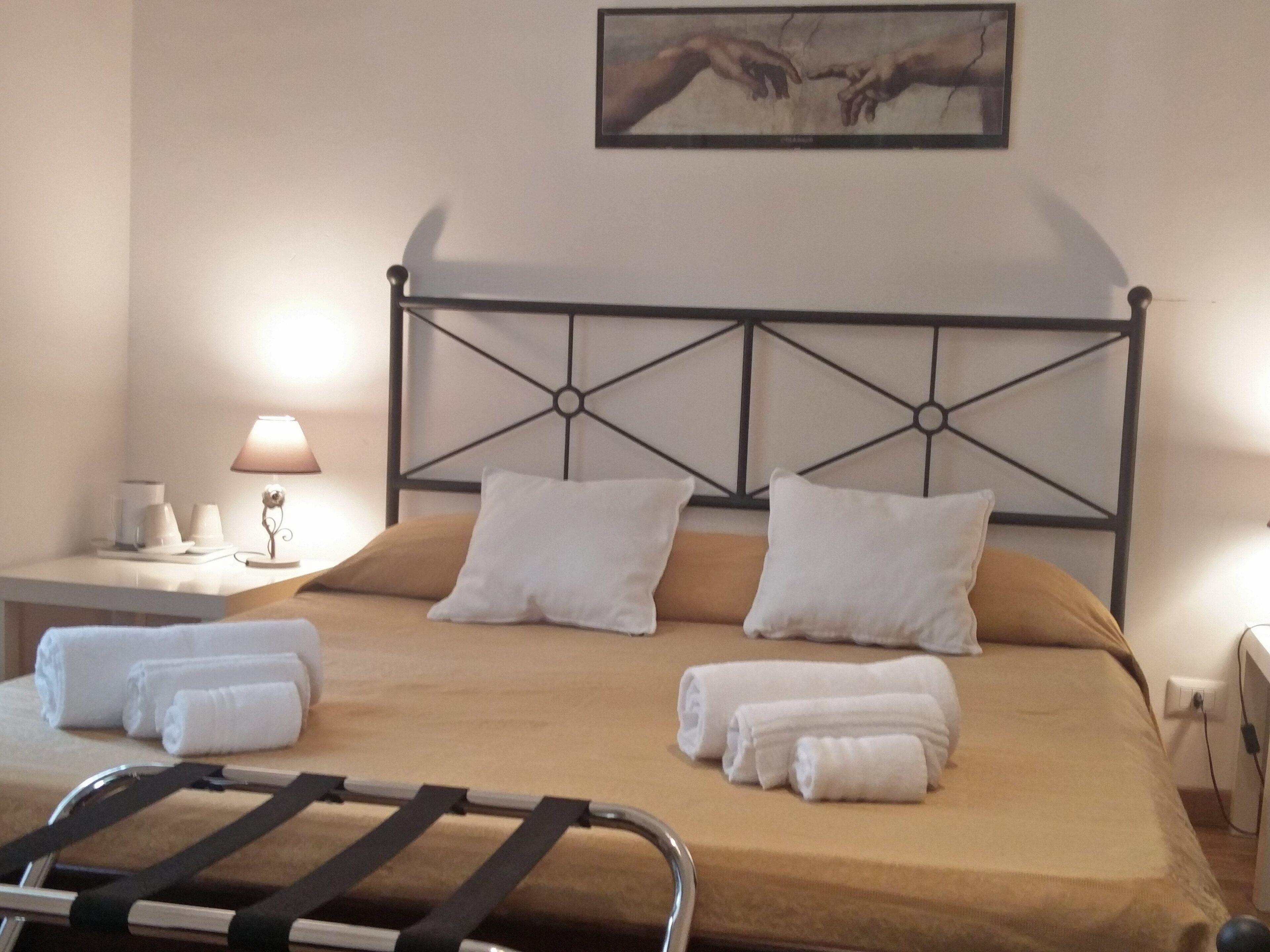 Rome Center Rooms — Photos 3